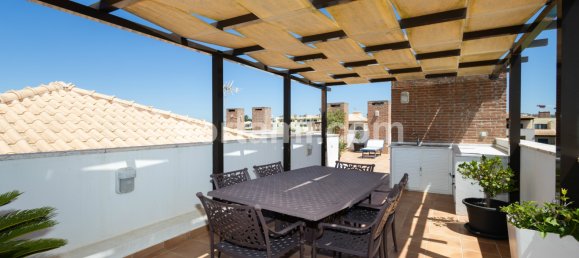 2 bedrooms Penthouse in Quarteira, Portugal No. 106433 23