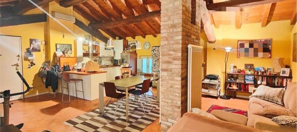 3 bedrooms Penthouse in Fidenza, Italy No. 352587 4