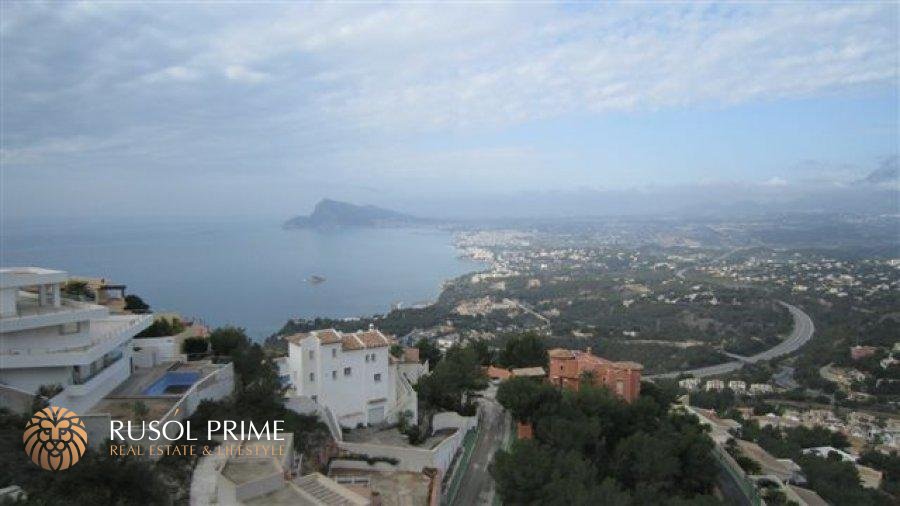 4 bedrooms Villa in Altea, Spain No. 1551