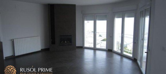 4 bedrooms Villa in Altea, Spain No. 1551 2