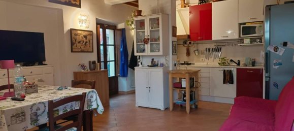 2-Zimmer Wohnung in Prato, Italy, Nr. 40324 8