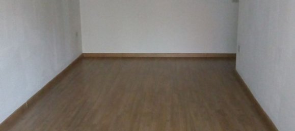  مكتب في Varese, Italy 97متر مربع رقم 112912 2