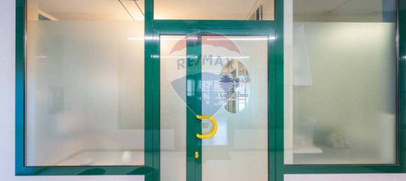 5-Zimmer Gewerbliche Immobilie in Osio Sotto, Italy, Nr. 341864 24