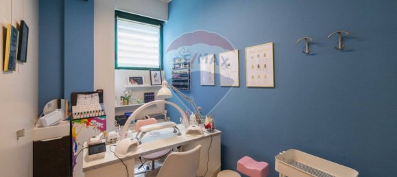 5-Zimmer Gewerbliche Immobilie in Osio Sotto, Italy, Nr. 341864 6