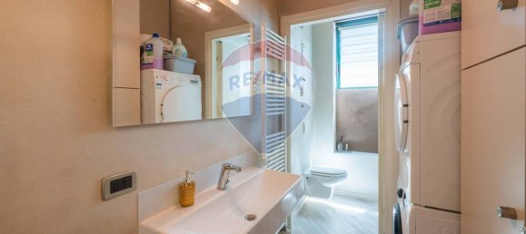 5-Zimmer Gewerbliche Immobilie in Osio Sotto, Italy, Nr. 341864 21