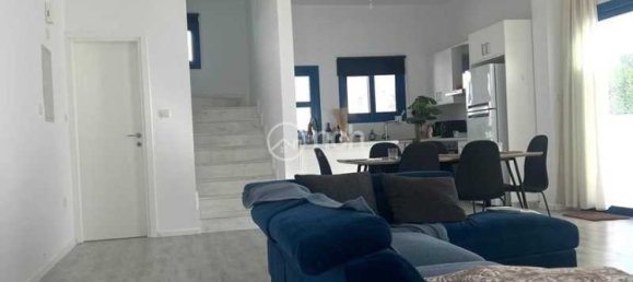 3 bedrooms House in Agios Athanasios, Cyprus No. 16352 4