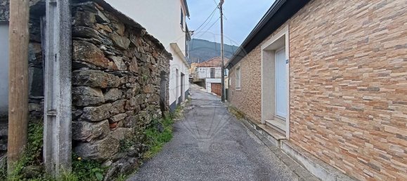 3 bedrooms House in Vila Real, Portugal No. 166833 8