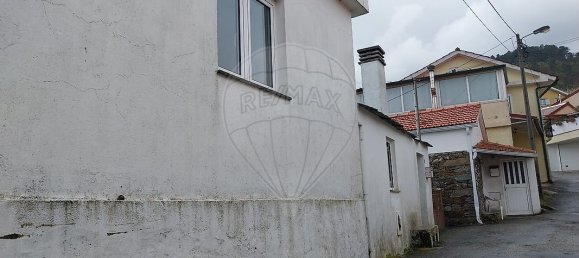 3 bedrooms House in Vila Real, Portugal No. 166833 33