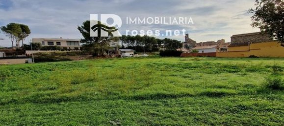 561m² Land in Garriguella, Spain No. 73530 40