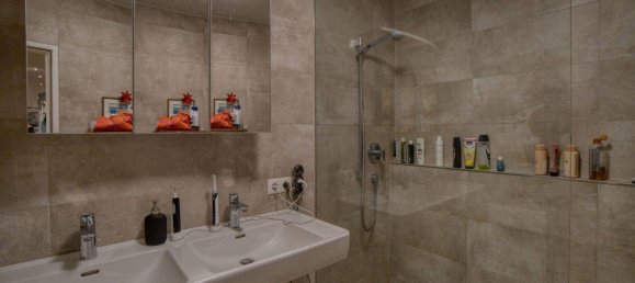 Квартира с 4 комнатами в Инсбрук-Штадт, Австрия № 193068 15