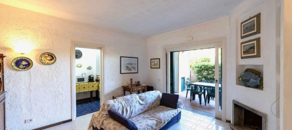 5 rooms Apartment in Monte Argentario, Italy No. 161300 7