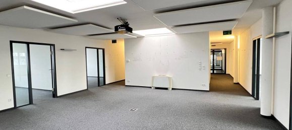 357m² Office in Dornbirn, Austria No. 6852 4