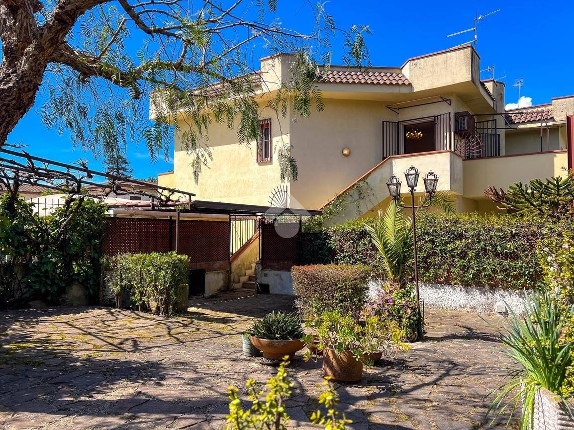 2 bedrooms Apartment in Formia, Italy No. 269229