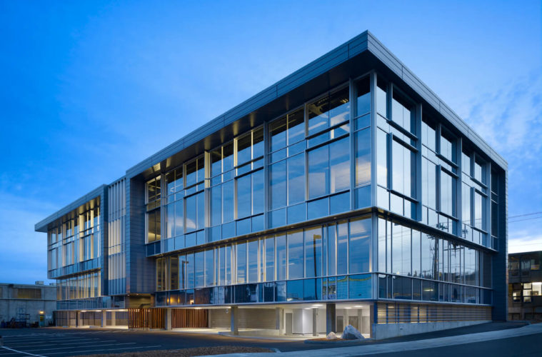 Bâtiment à Dubai, UAE 20438m² No. 8997