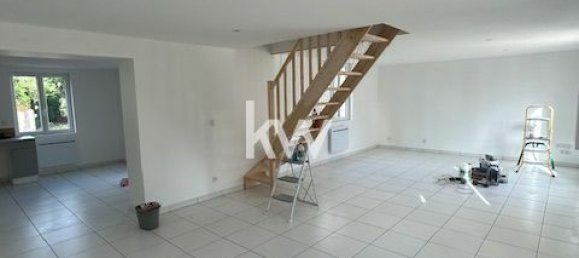 Casa de 4 dormitorios en Tully, France No. 161064 13