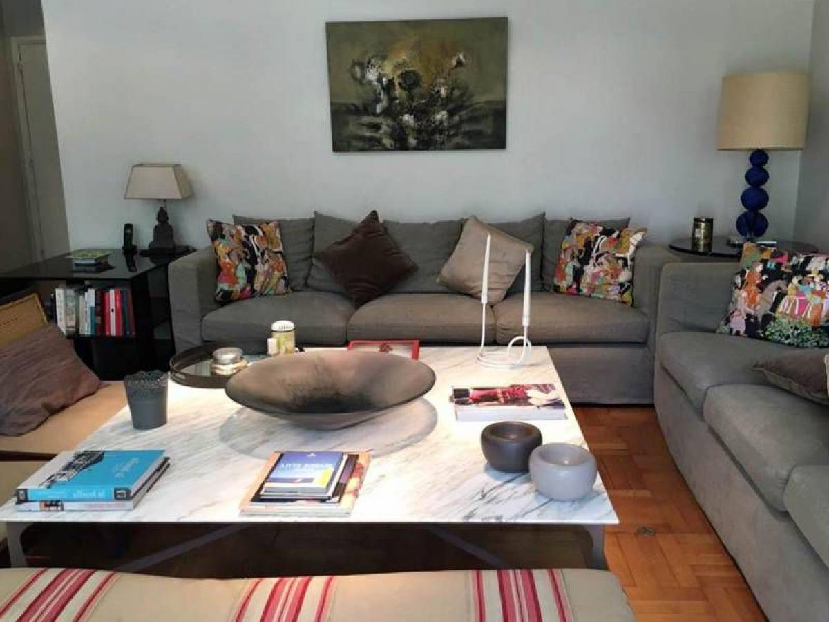 Apartamento de 3 dormitorios en Buenos Aires, Argentina No. 97634