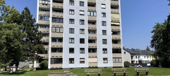 3 rooms Apartment in Ried im Innkreis, Austria No. 220350 2