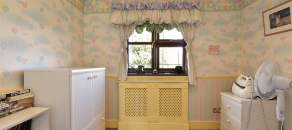 4 bedrooms House in Essex, United Kingdom No. 4091 5