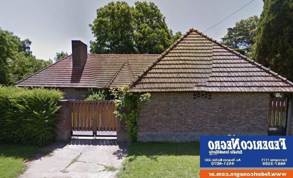 4 bedrooms House in San Miguel, Argentina No. 6291