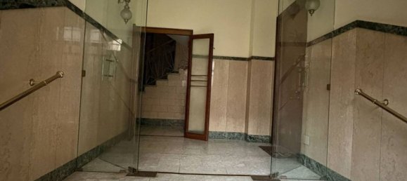 6 rooms Apartment in Asti, Italy No. 208093 5