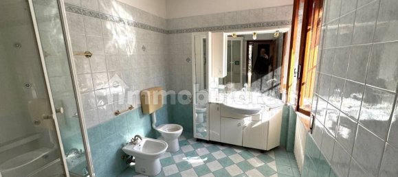 Villa T5 em Casina, Italy N.º 323324 5
