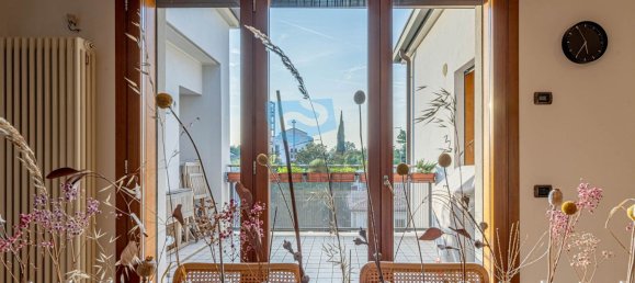 5 rooms Duplex in Treviso, Italy No. 217297 5