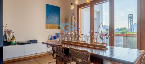 5 rooms Duplex in Treviso, Italy No. 217297 3