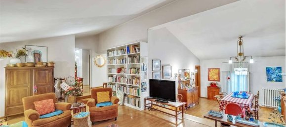 8 bedrooms House in Campogalliano, Italy No. 302468 24