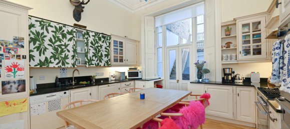 5 bedrooms Apartment in London, United Kingdom No. 13975 14