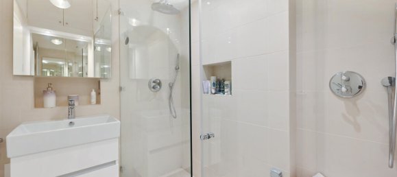 5 bedrooms Apartment in London, United Kingdom No. 13975 9