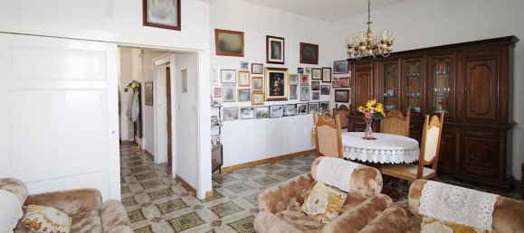 Casa de 4 habitaciónes en Fraine, Italy No. 76331 3