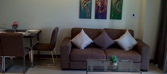 2 bedrooms Condo in Pattaya, Thailand No. 1443 2