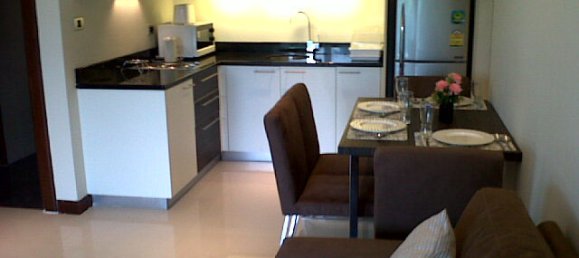 2 bedrooms Condo in Pattaya, Thailand No. 1443 3