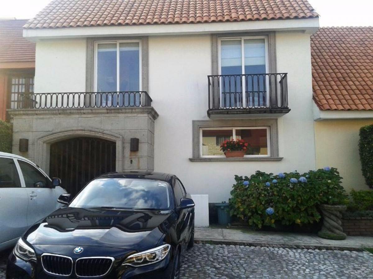 3 bedrooms House in Naucalpan de Juarez, Mexico No. 223208