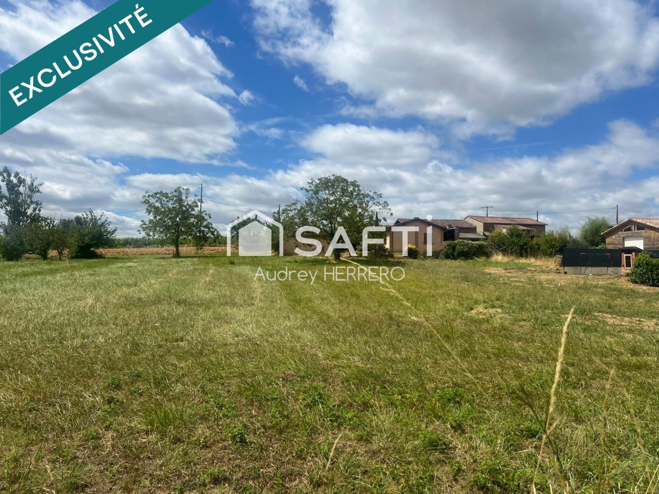 Grundstück in Pechbonnieu, France 893m², Nr. 334158