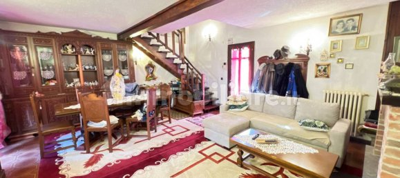 2 bedrooms House in Neive, Italy No. 216351 2