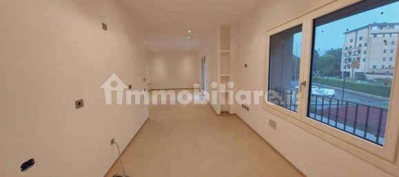 3 bedrooms Villa in Brescia, Italy No. 264591 7