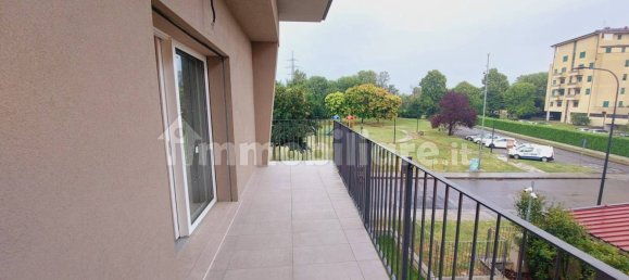 3 bedrooms Villa in Brescia, Italy No. 264591 5