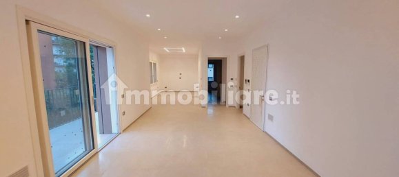 3 bedrooms Villa in Brescia, Italy No. 264591 4
