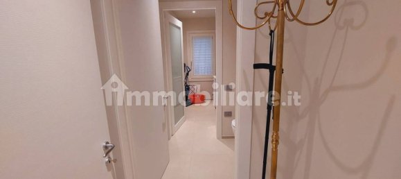 3 bedrooms Villa in Brescia, Italy No. 264591 9