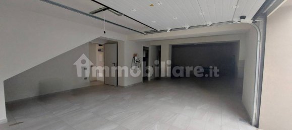 3 bedrooms Villa in Brescia, Italy No. 264591 23