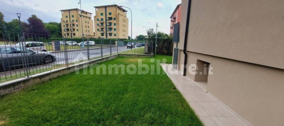 3 bedrooms Villa in Brescia, Italy No. 264591 2