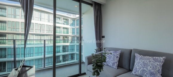 2 bedrooms Condo in Pattaya, Thailand No. 25033 5