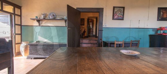 785m² Building in Vico nel Lazio, Italy No. 77081 10