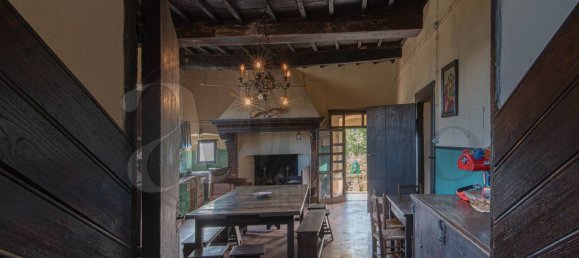 785m² Building in Vico nel Lazio, Italy No. 77081 31