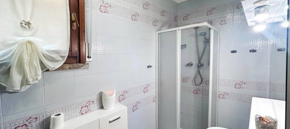 3 rooms Apartment in Seravezza, Italy No. 152454 24