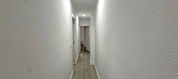 Квартира с 2 спальнями в Торревьеха, Испания № 174651 11