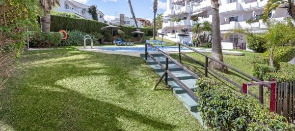 Apartamento de 2 dormitorios en Estepona, Spain No. 145874 14