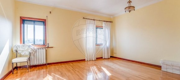 3 bedrooms House in Porto, Portugal No. 18328 19