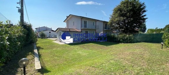 2 غرف نوم فيلا في Montignoso, Italy رقم 390815 17